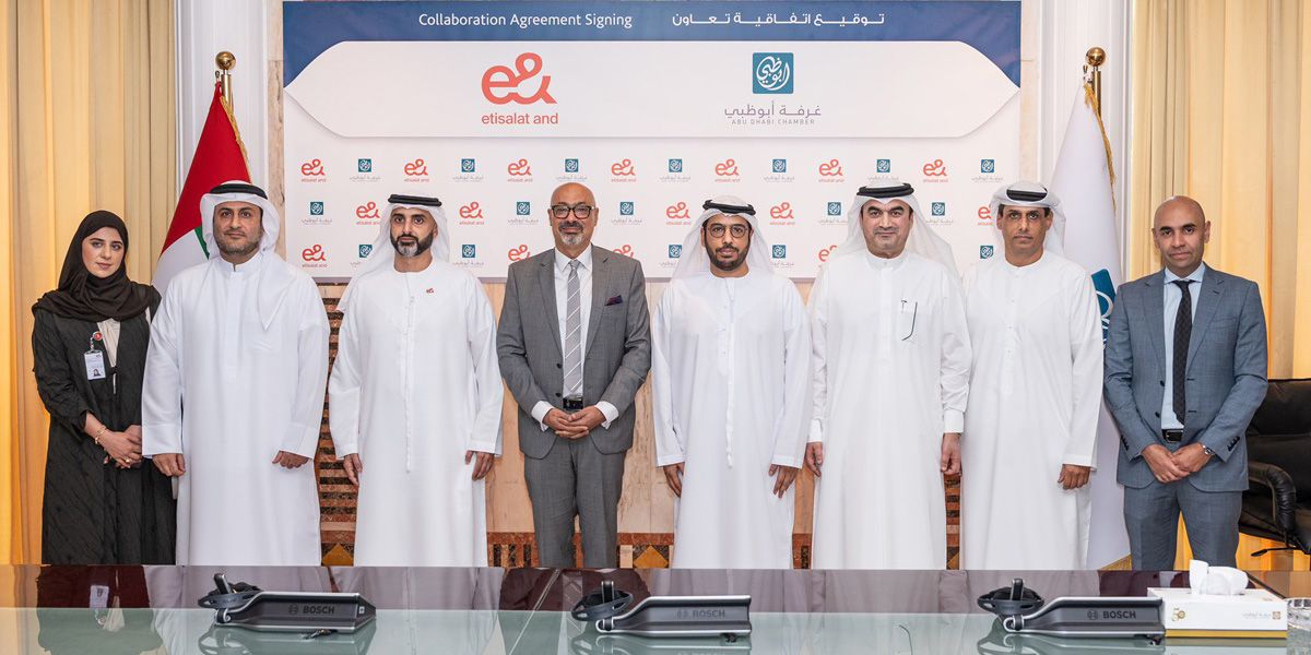 Abu Dhabi Chamber and e& UAE Forge Partnership to Empower SME Growth